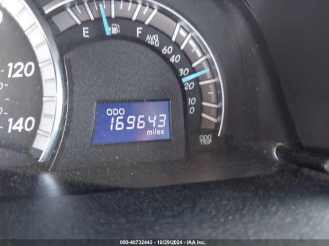 4T1BF1FK3EU850724 Toyota CAMRY SE