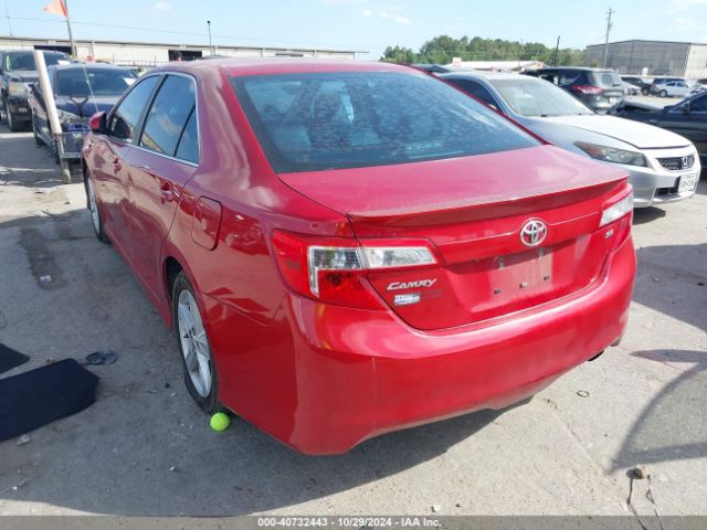 4T1BF1FK3EU850724 Toyota CAMRY SE