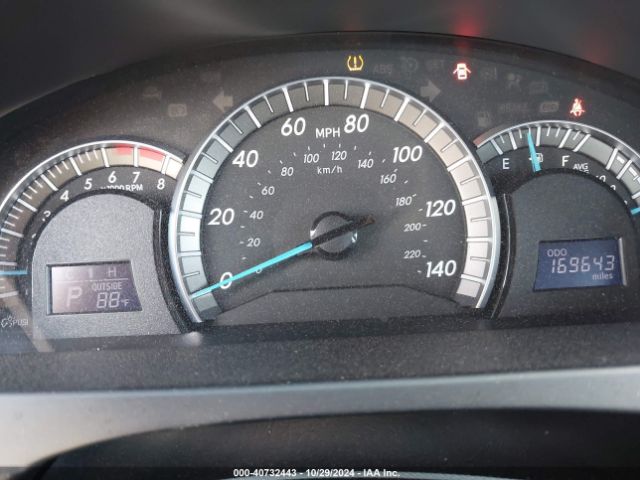 4T1BF1FK3EU850724 Toyota CAMRY SE