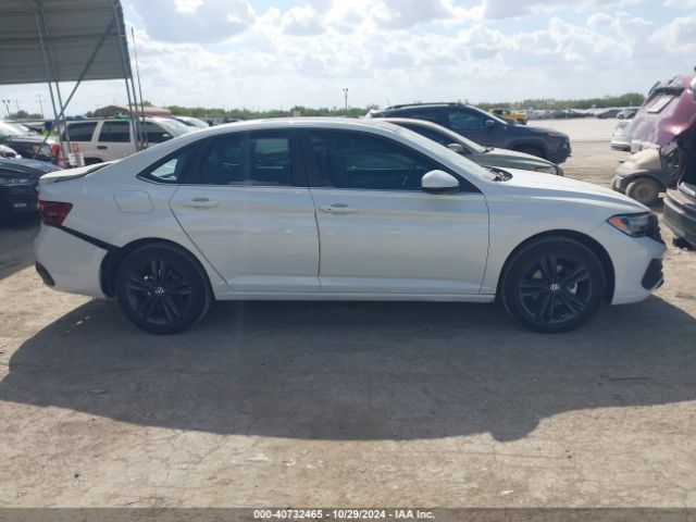 3VW7M7BU6NM020735 Volkswagen Jetta 1.5t Se