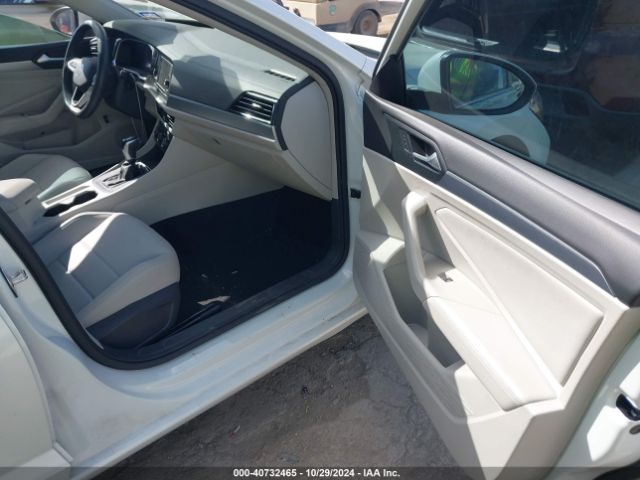 3VW7M7BU6NM020735 Volkswagen Jetta 1.5t Se