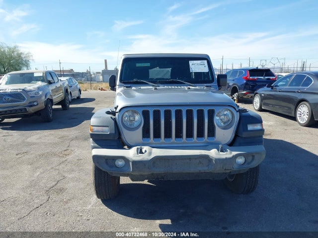 1C4HJXDG2KW551305 Jeep Wrangler Unlimited Sport S 4x4