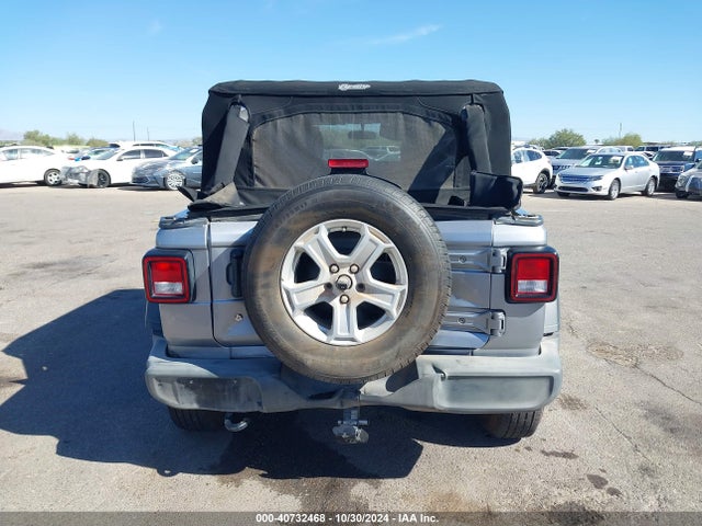 1C4HJXDG2KW551305 Jeep Wrangler Unlimited Sport S 4x4