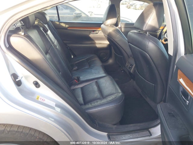 Lexus ES 300H 2015 JTHBW1GG4F2084190 Image 8