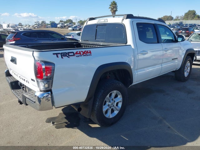 Toyota Tacoma Double Cab/sr/sr5/trail/trd Sport/trd Off Road/trd Pro 2023 3TMCZ5AN4PM587207 Image 4