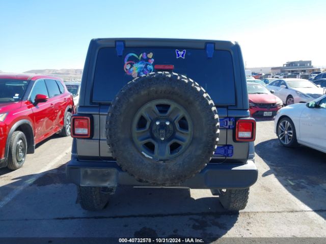 1C4HJXDN2MW513073 Jeep Wrangler Unlimited Sport 4x4