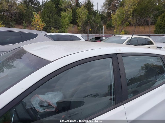Hyundai ACCENT SE 2016 KMHCT5AE3GU284041 Image 6