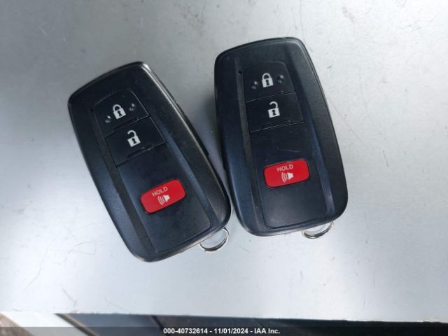 JTDKARFU3H3049336 Toyota Prius Three