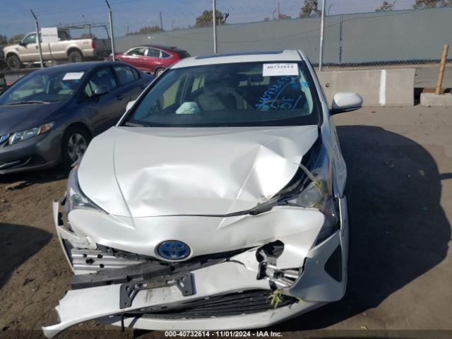 JTDKARFU3H3049336 Toyota Prius Three