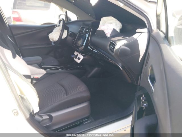 JTDKARFU3H3049336 Toyota Prius Three