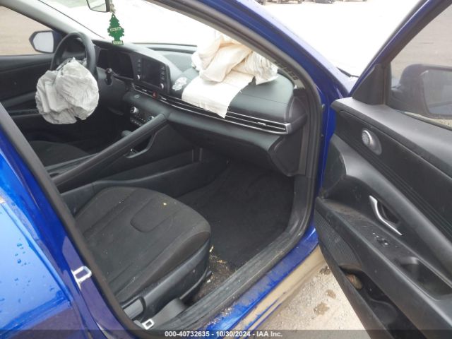 KMHLM4AJ4PU037504 Hyundai Elantra Hybrid Blue