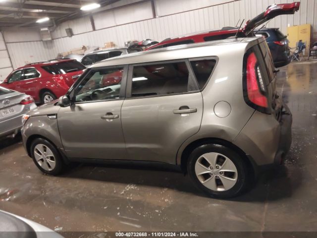 KNDJN2A28F7189580 KIA Soul
