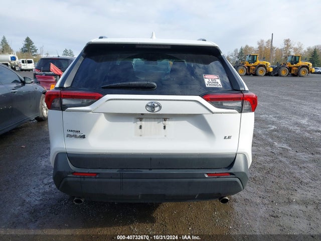 Toyota RAV4 LE 2020 2T3K1RFV1LC050128 Image 16