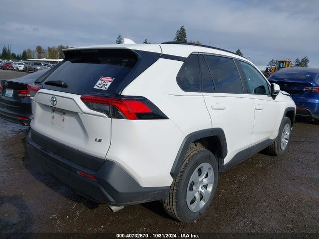 Toyota RAV4 LE 2020 2T3K1RFV1LC050128 Image 4
