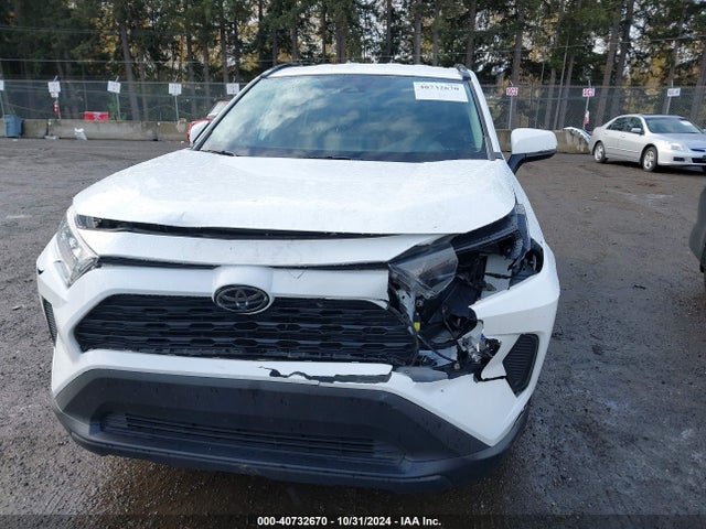 Toyota RAV4 LE 2020 2T3K1RFV1LC050128 Image 6