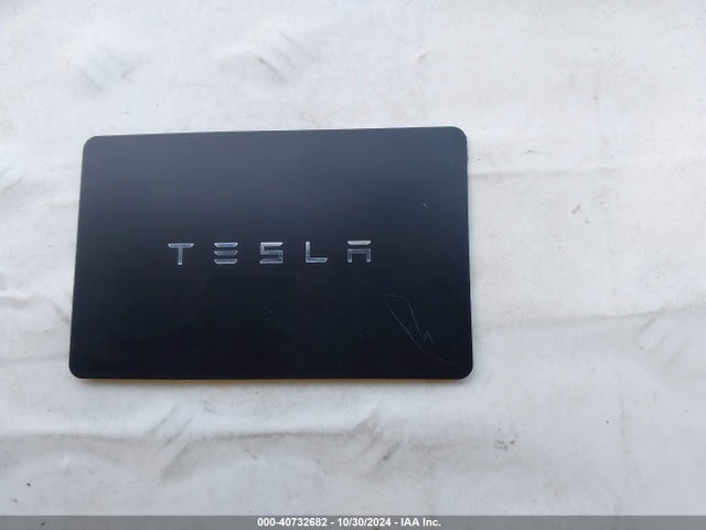 2024 TESLA MODEL 3 5YJ3E1ET2RF842716 Photo 10