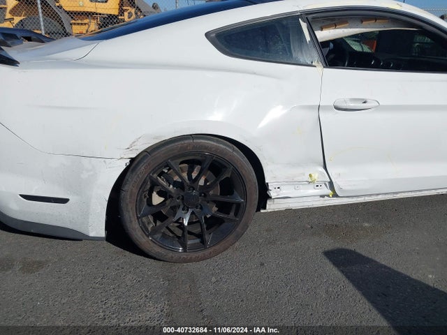 Ford Mustang Ecoboost 2018 1FA6P8TH5J5108887 Image 17