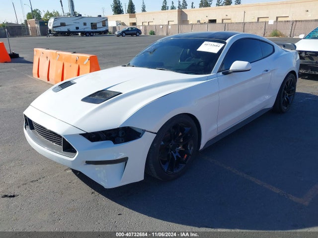 Ford Mustang Ecoboost 2018 1FA6P8TH5J5108887 Image 2