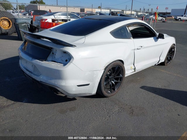 Ford Mustang Ecoboost 2018 1FA6P8TH5J5108887 Image 4