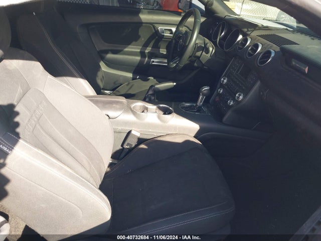 Ford Mustang Ecoboost 2018 1FA6P8TH5J5108887 Image 5
