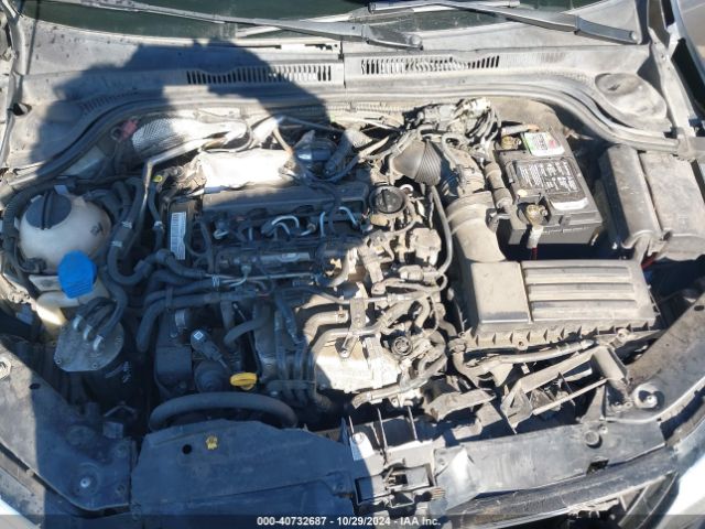 3VWLA7AJXFM291846 Volkswagen Jetta 2.0l Tdi Se