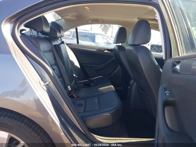 3VWLA7AJXFM291846 Volkswagen Jetta 2.0l Tdi Se