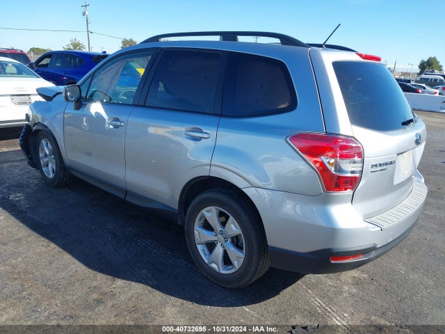 Subaru Forester 2.5i Premium 2015 JF2SJADC8FH571666 Image 3