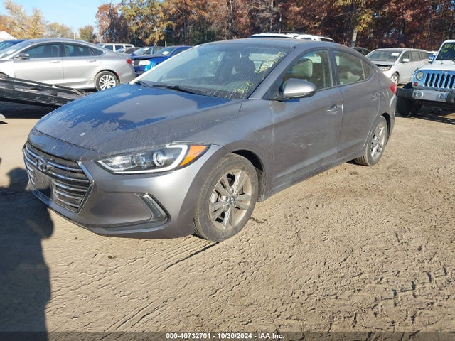 Hyundai Elantra Value Edition 2018 5NPD84LF3JH323979 Image 2