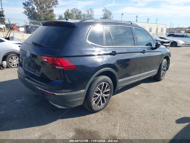 3VV3B7AX9LM098668 Volkswagen Tiguan 2.0t Se/2.0t Se R-line Black/2.0t Sel
