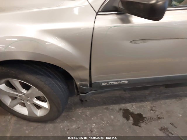 Subaru Outback 2.5i 2014 4S4BRBAC3E3225632 Image 19