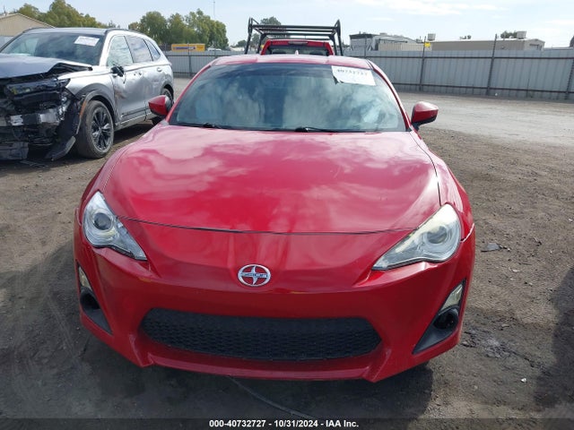 JF1ZNAA14F9708719 Scion FR-S
