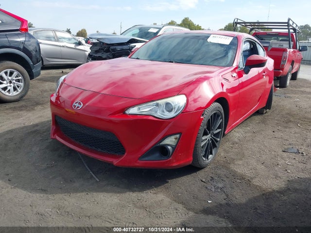 Scion FR-S 2015 JF1ZNAA14F9708719 Image 2