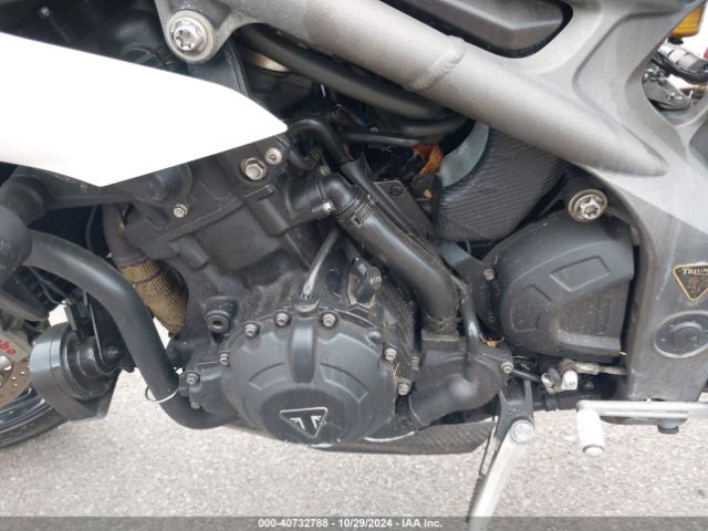 2019 TRIUMPH MOTORCYCLE SPEED TRIPLE SMTN52P40KJ900004 Photo 8