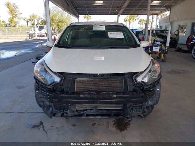 KNAFX4A60E5238292 KIA FORTE LX