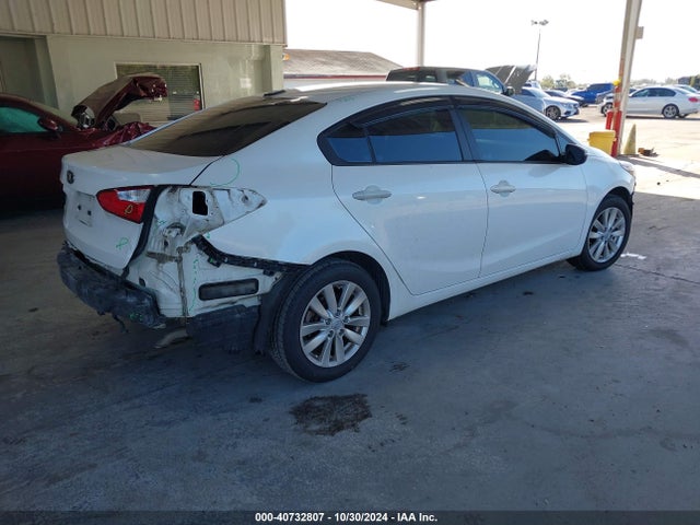 KNAFX4A60E5238292 KIA FORTE LX