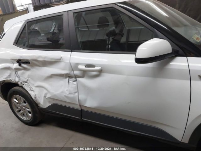 KMHRB8A39MU066582 Hyundai Venue Se