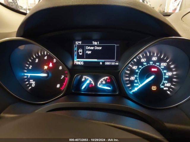 1FMCU9J92GUB22389 Ford Escape Titanium