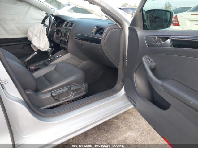 3VWLA7AJ2FM341087 Volkswagen Jetta 2.0l Tdi Sel