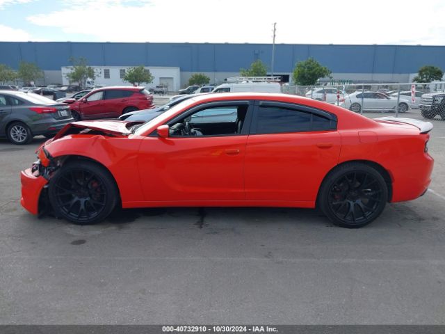 2C3CDXBG4HH666925 Dodge Charger Se Rwd