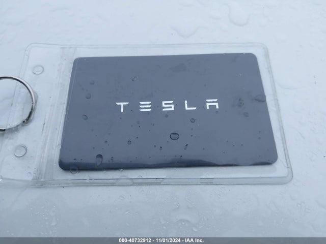 2024 TESLA MODEL Y 7SAYGDEE8RF114761 Photo 10
