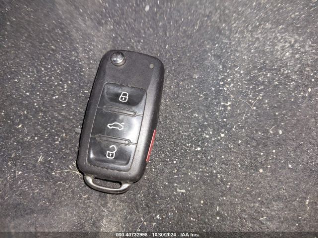3VW2K7AJ5EM310763 Volkswagen Jetta 2.0l S