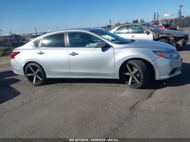 Nissan Altima 2.5 Sv 2018 1N4AL3AP1JC163819 Image 13