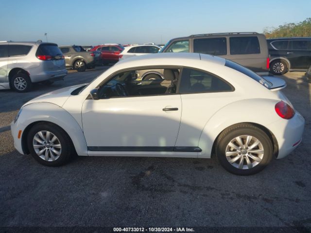 3VWF17AT8GM637120 Volkswagen Beetle 1.8t S