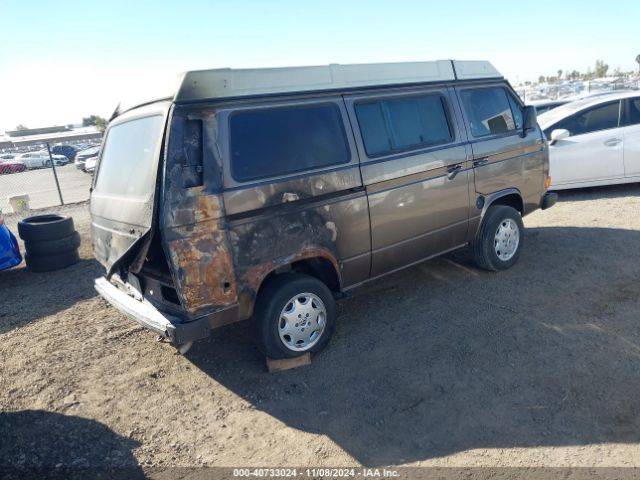 1986 VOLKSWAGEN VANAGON WV2XB025XGH026510 Photo 3
