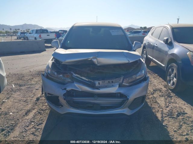 KL7CJKSB9LB019253 Chevrolet Trax Fwd Ls