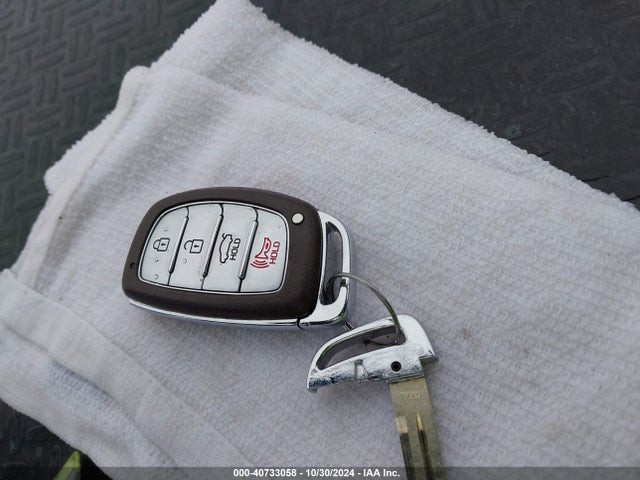 Hyundai Elantra Value Edition 2017 5NPD84LF1HH194585 Image 11