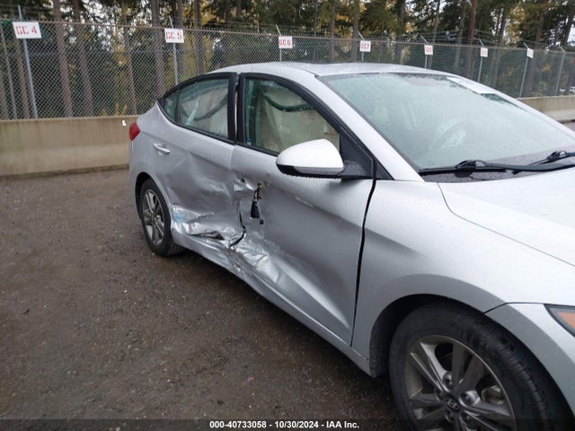 Hyundai Elantra Value Edition 2017 5NPD84LF1HH194585 Image 13