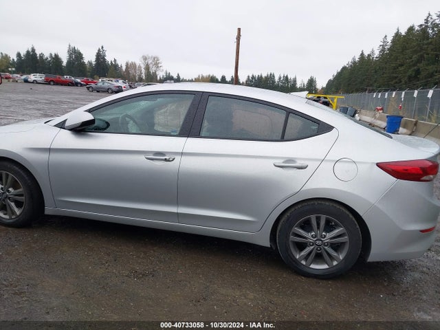 Hyundai Elantra Value Edition 2017 5NPD84LF1HH194585 Image 14
