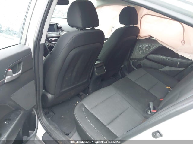 Hyundai Elantra Value Edition 2017 5NPD84LF1HH194585 Image 8