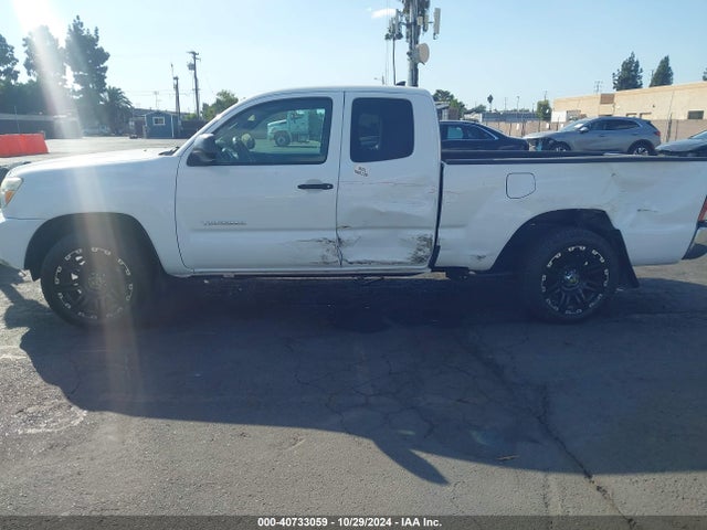 Toyota Tacoma 2015 5TFTX4CN2FX051314 Image 14